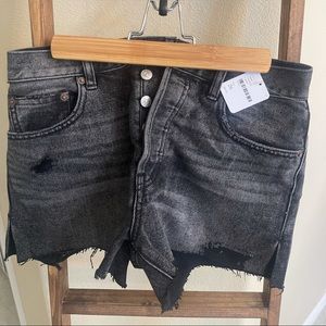 Free People Coastal Living Midrise Shorts 26 NWT